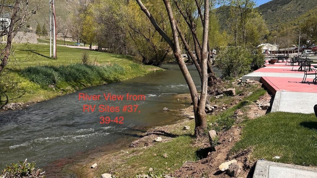 0603DE26-C42B-4BCB-BBA6-F6E4A4014D8D_1_105_c